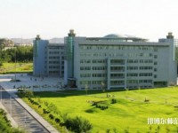 新疆大學(xué)師范學(xué)院南校區(qū)2023年學(xué)費、收費多少
